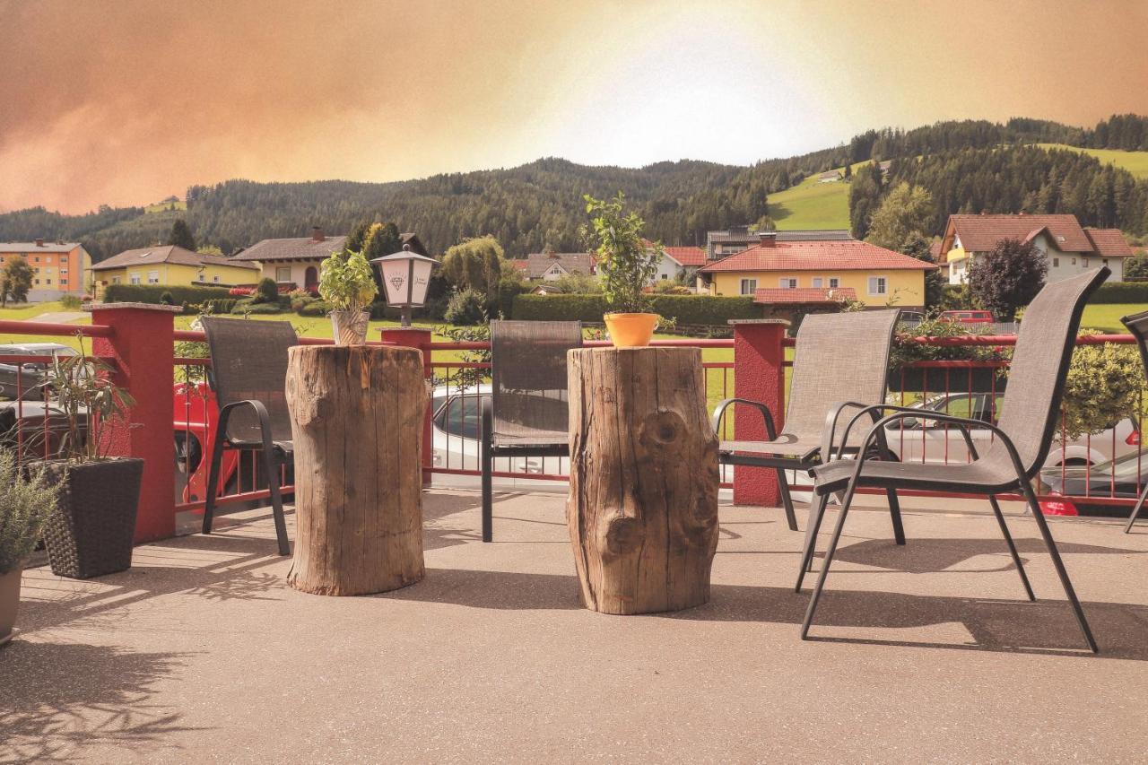 Zirben Diamant Rooms & Dogs Obdach Exteriér fotografie